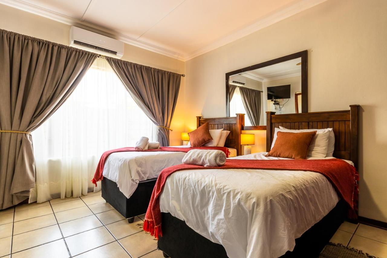 Nyathi Lodge Richards Bay Exterior photo